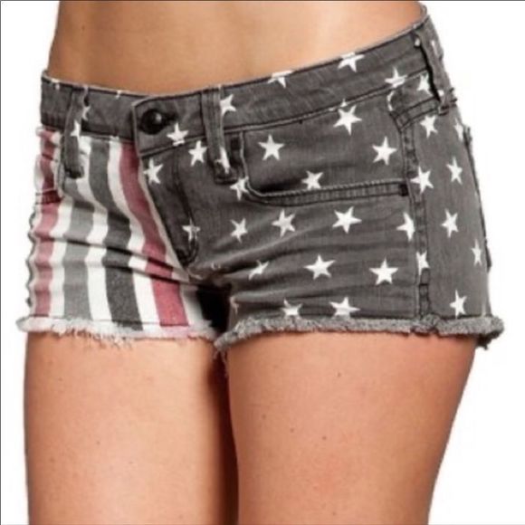 NWT $148 Frankie B. Stars & Stripes Raw Hem Shorts - Picture 2 of 13